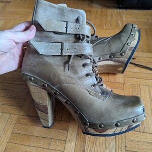 Fluevog Faith Conviction Boots - Olive Green